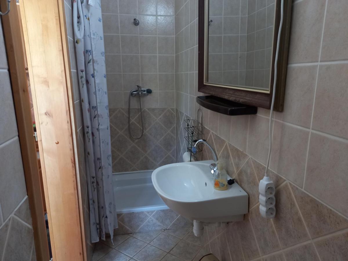 Polgar Vendeghaz Apartment Buk Exterior photo